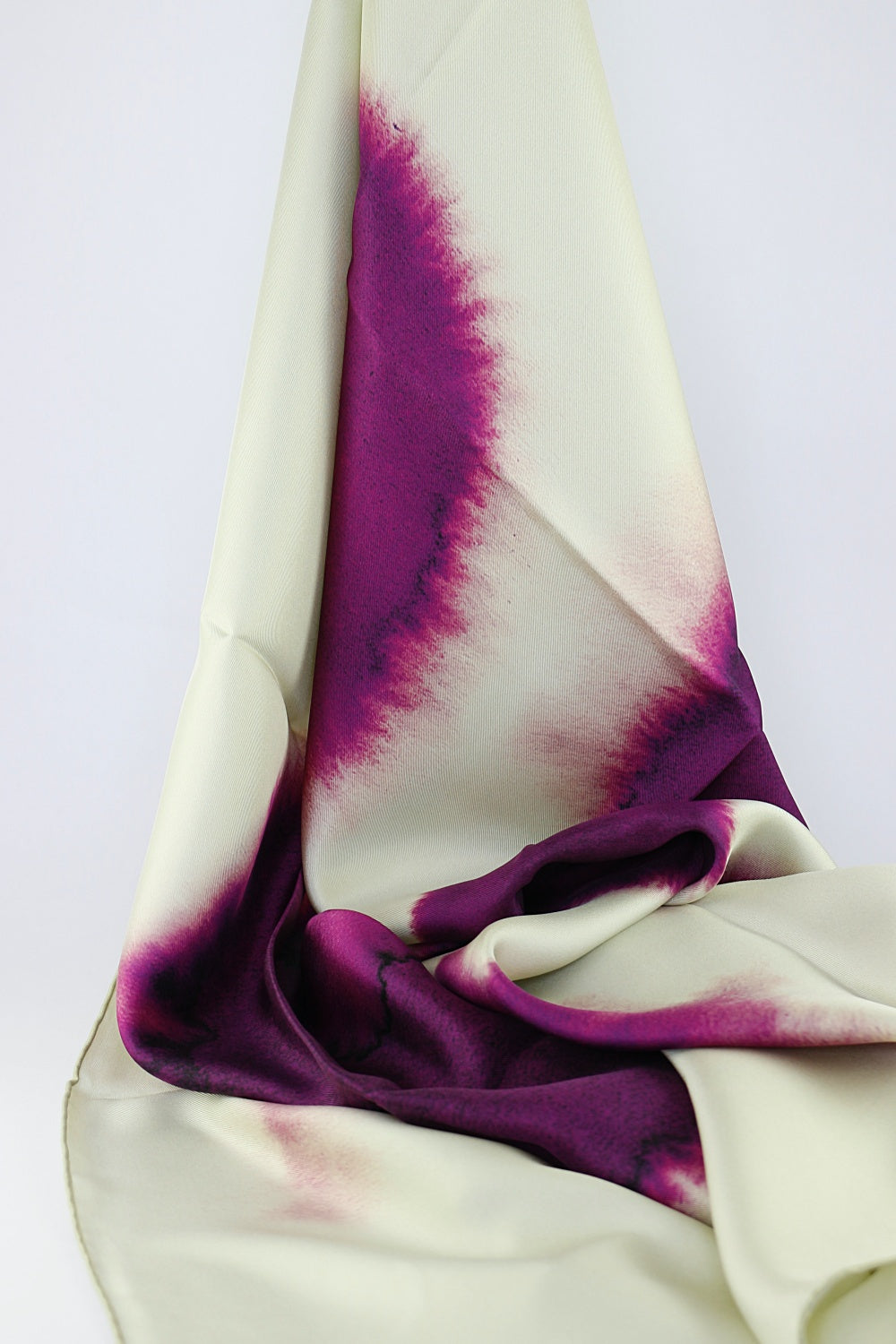 'Silk Splash' in Matcha & Magenta