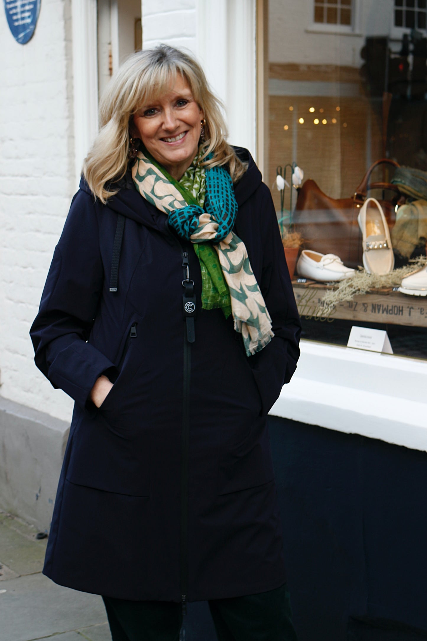 'Cato' Waterproof in Black