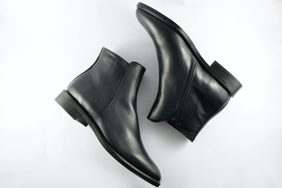 Ester Navy
