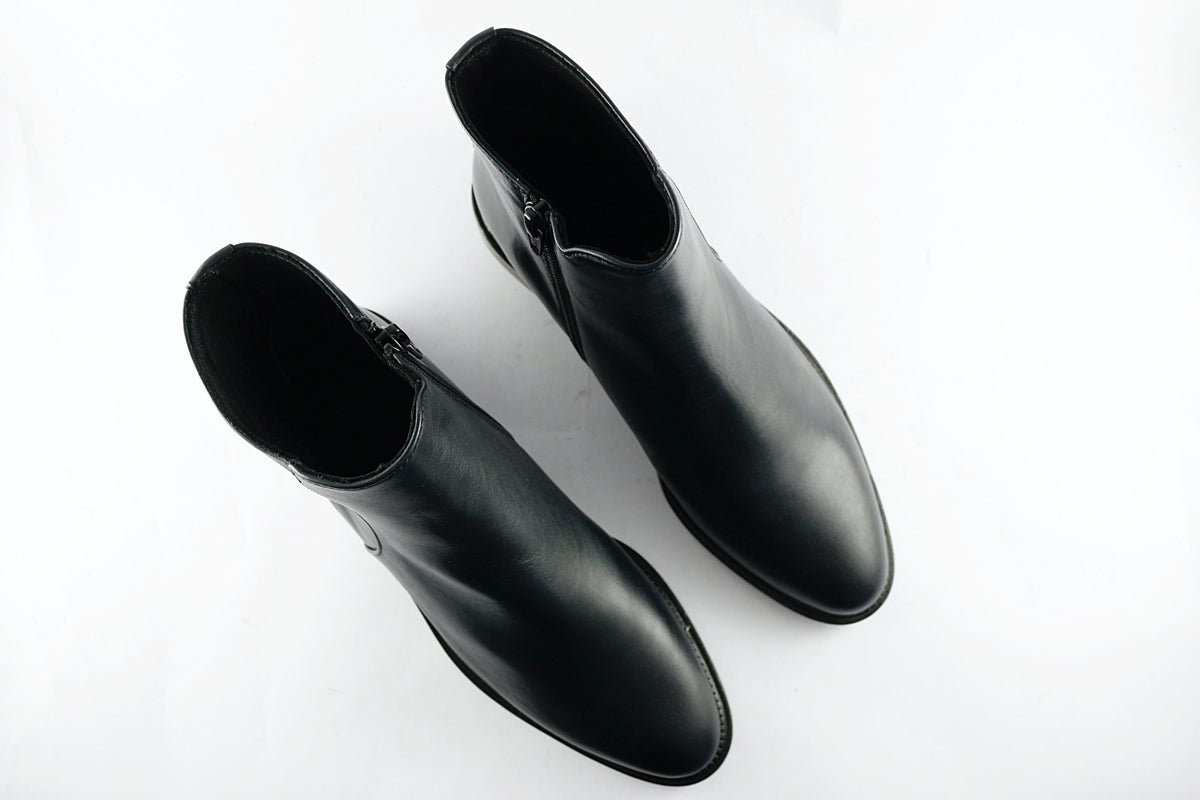 Ester Navy