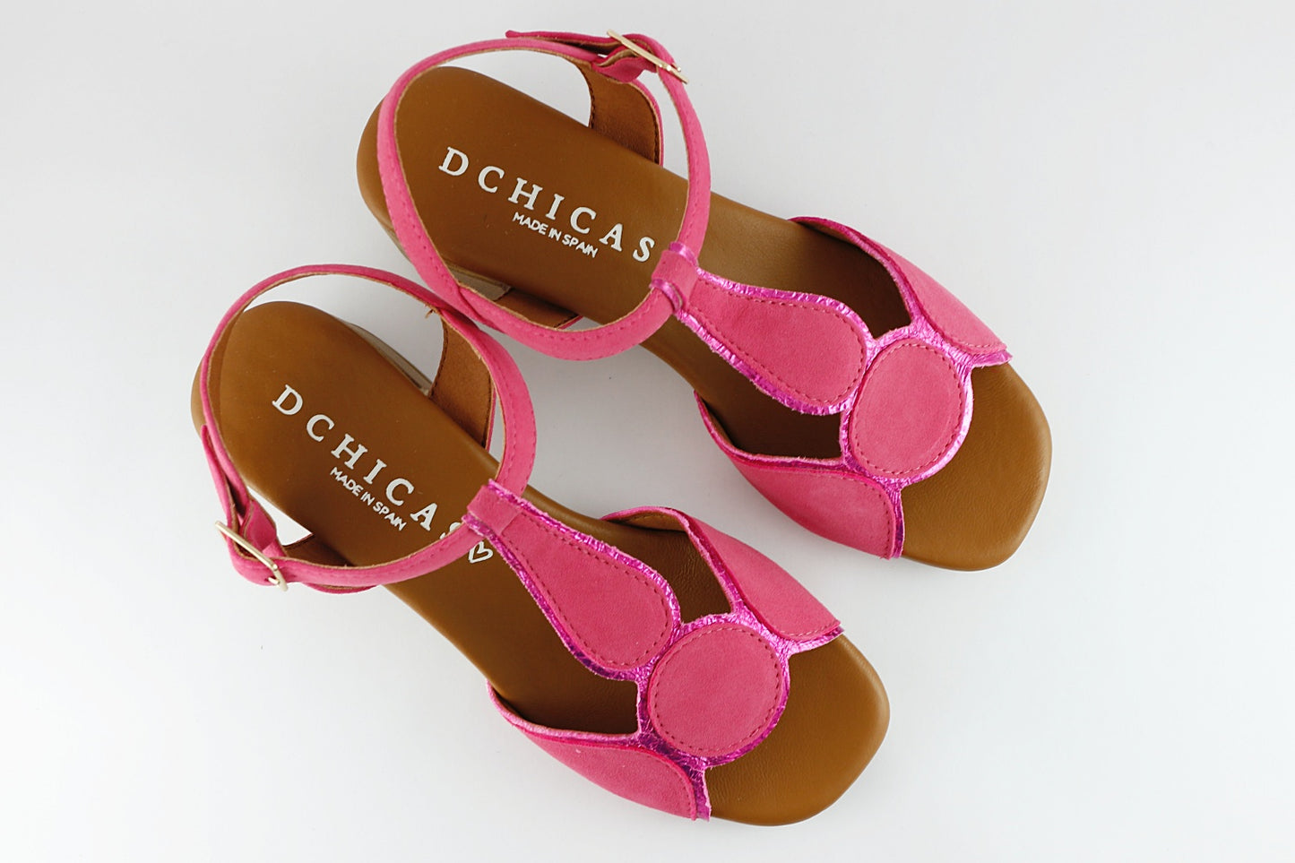 'Zoe' in Pink