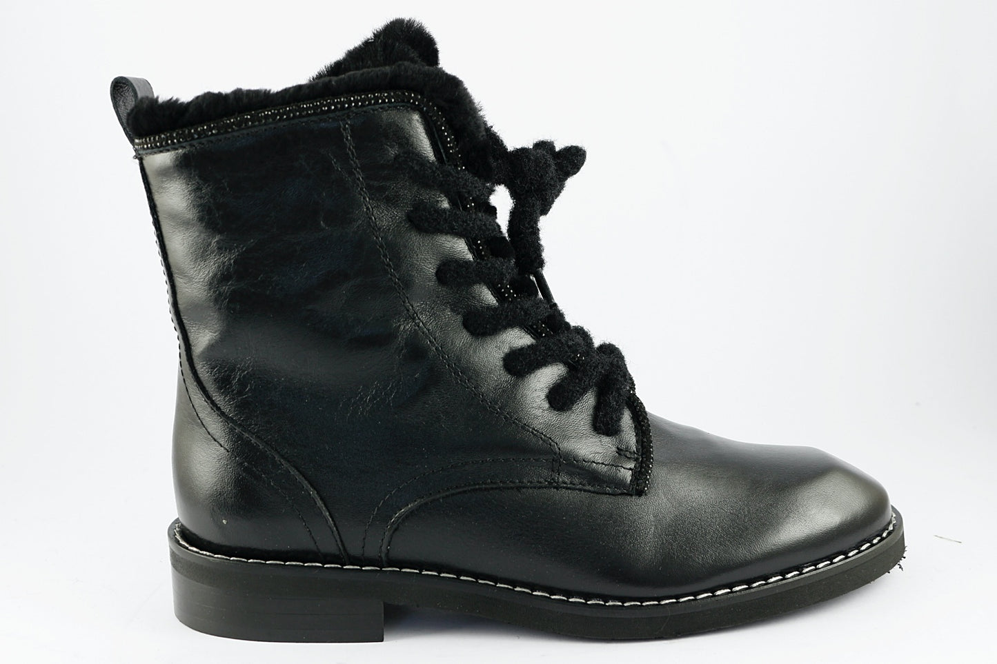 'Freya' in Black Leather Sheepskin