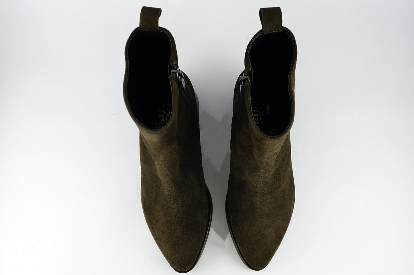 'Danielle' in Chocolate