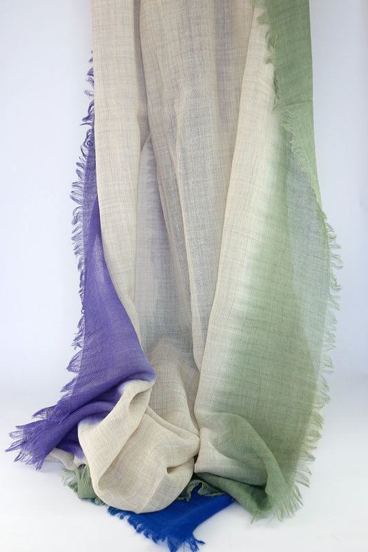 'Gwen' in Violet