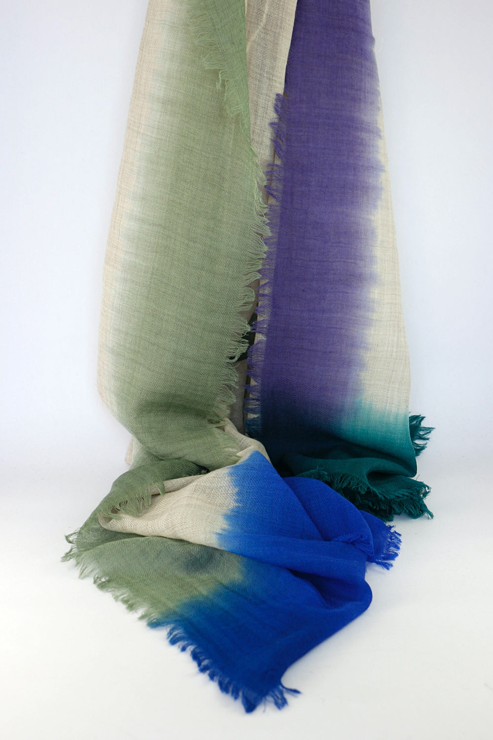 'Gwen' in Violet