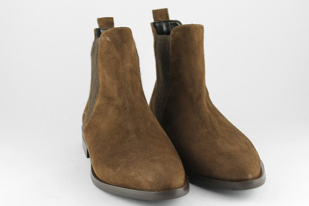 'Elettra' Brown Pointed Suede Ankle Boot