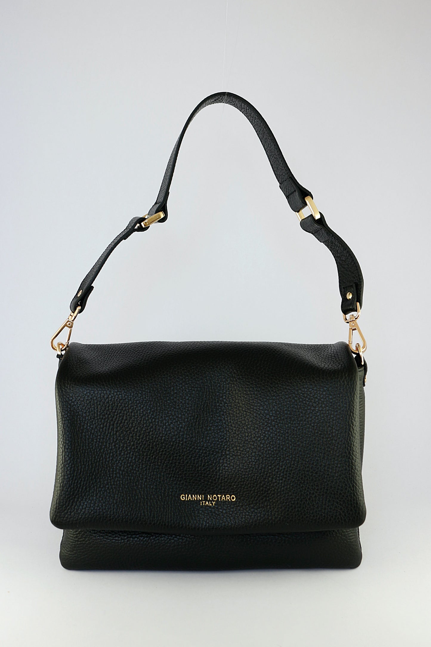 'Carmen' in Black