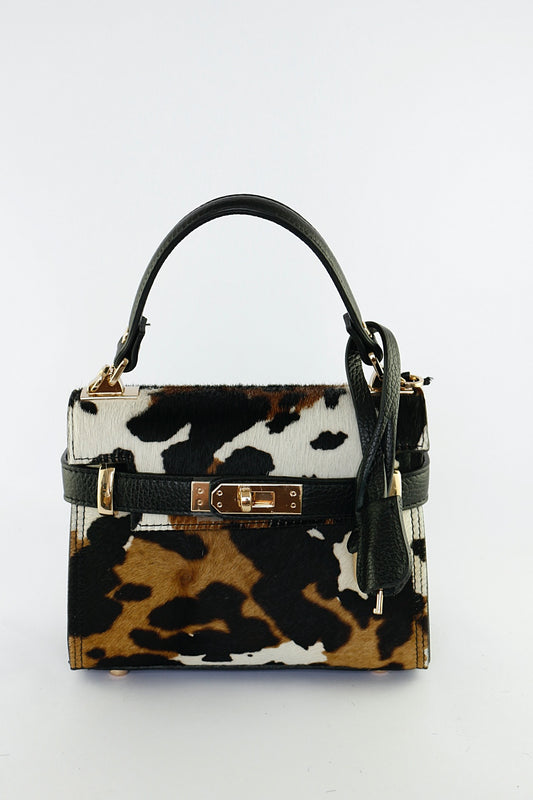 Fia Brown Print