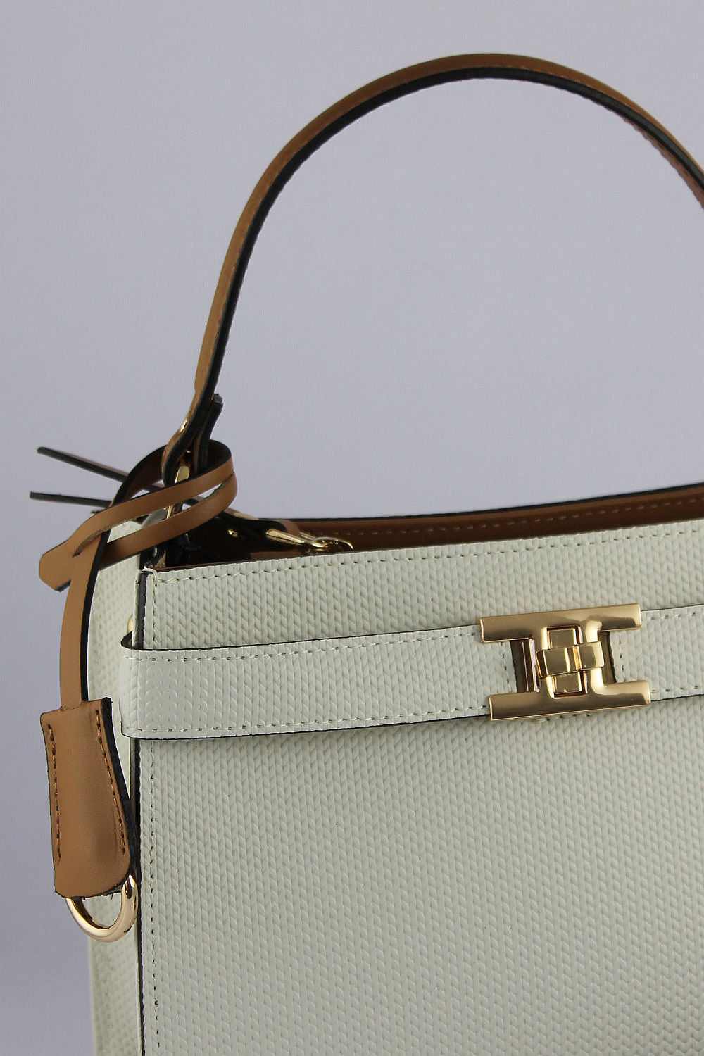 'Livia' in Ivory