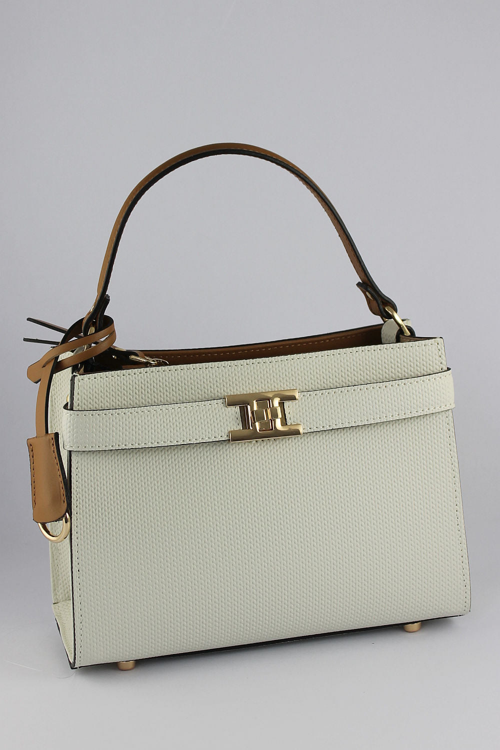 'Livia' in Ivory