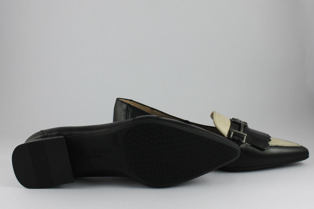 'Dali-Tuxe' Black and Almond Pointed Loafer