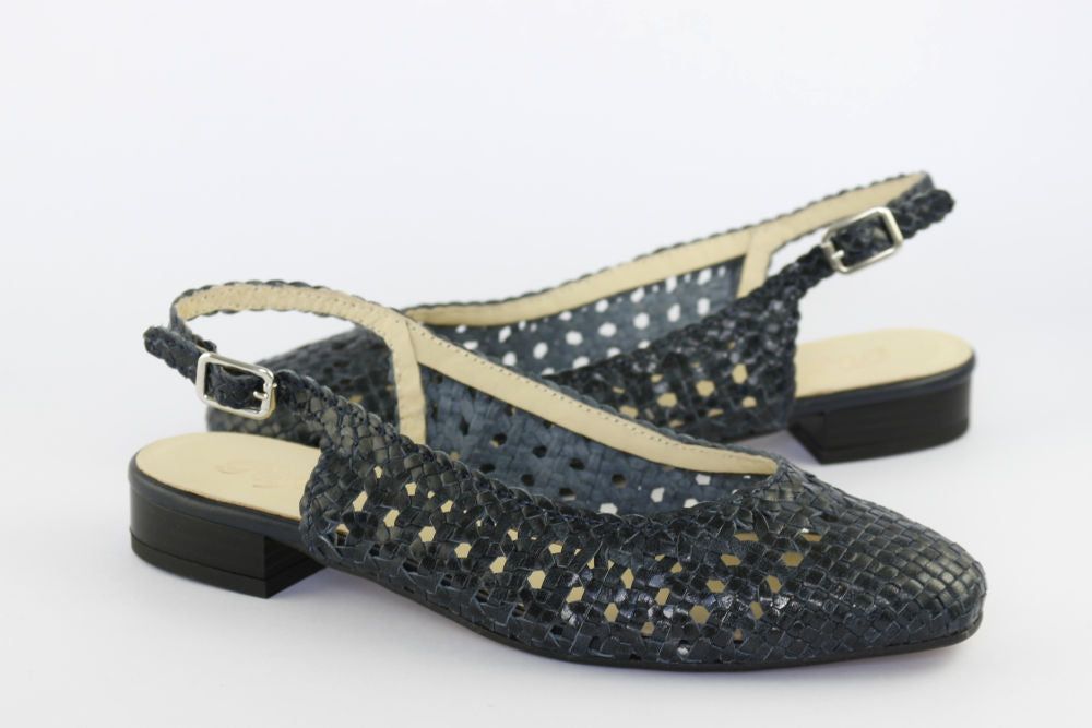 'Ava' in Dark Denim