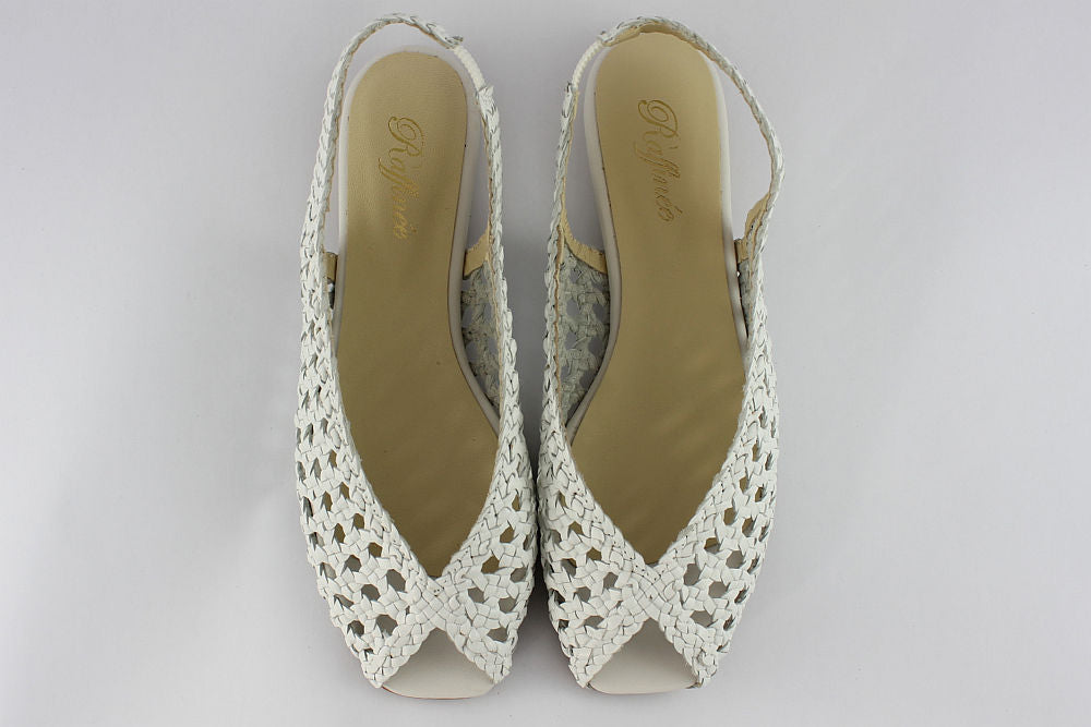 'Vida' in White