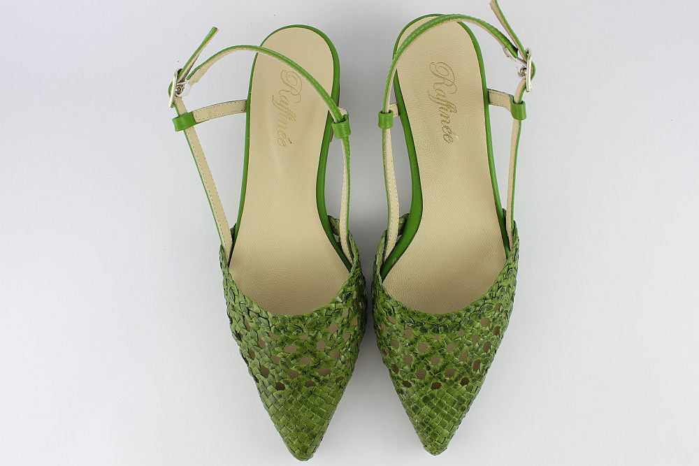 'Estela' in Apple Green