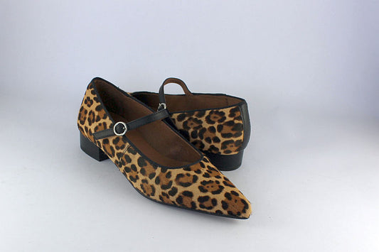 'Alice' Pointed Leopard Shoe