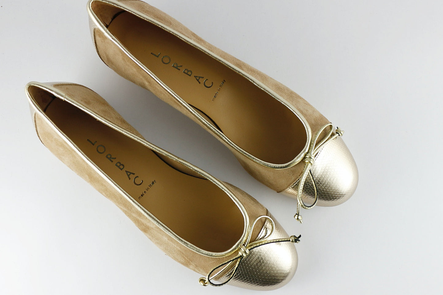 'Urbino' in Biscuit & Gold