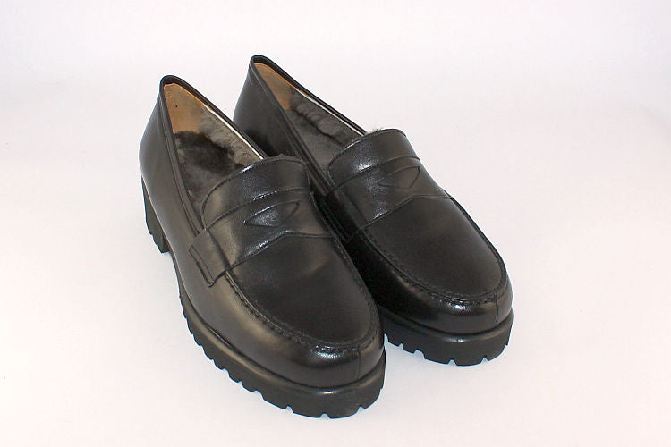 Black Leather Sheepskin Loafer