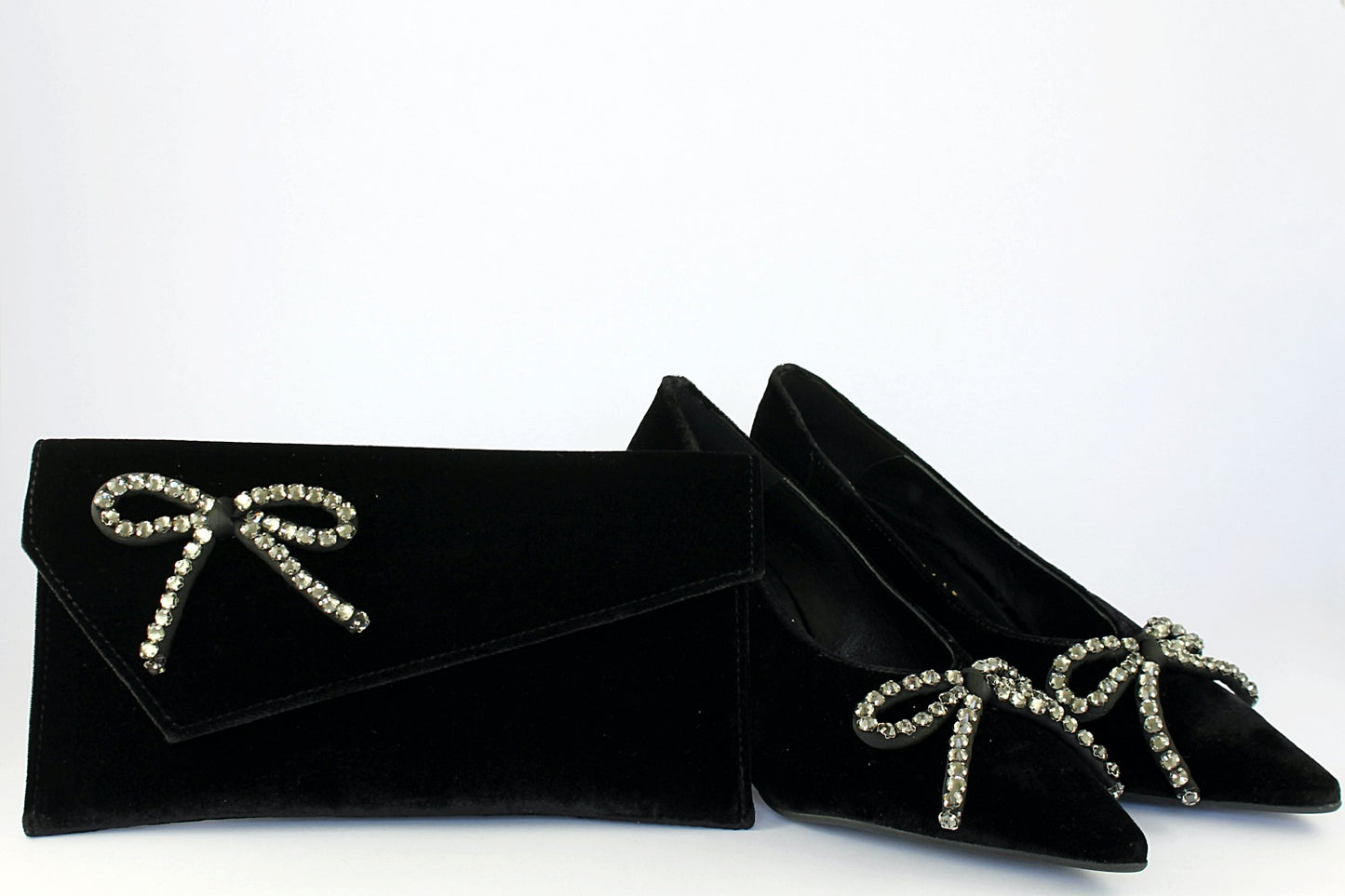 'Liza' in Black Velvet