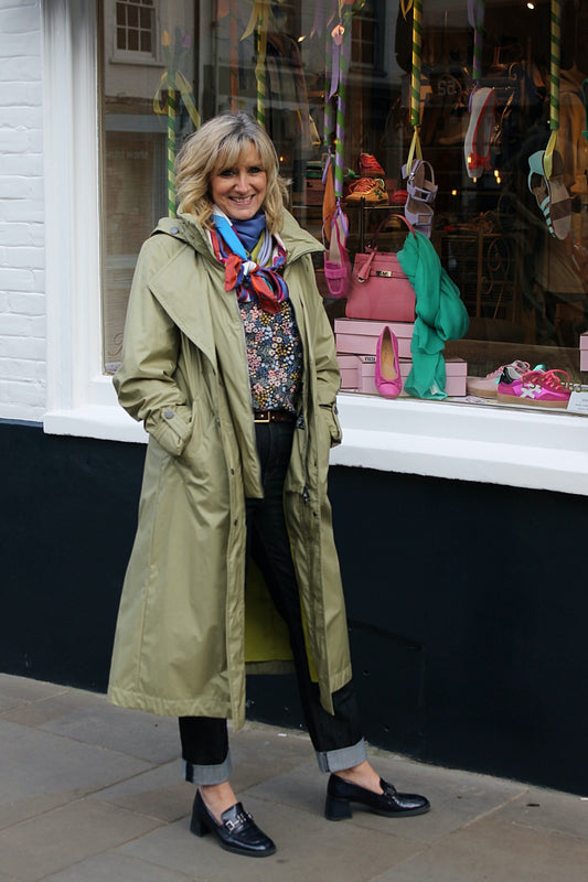 'Pearl' in Khaki