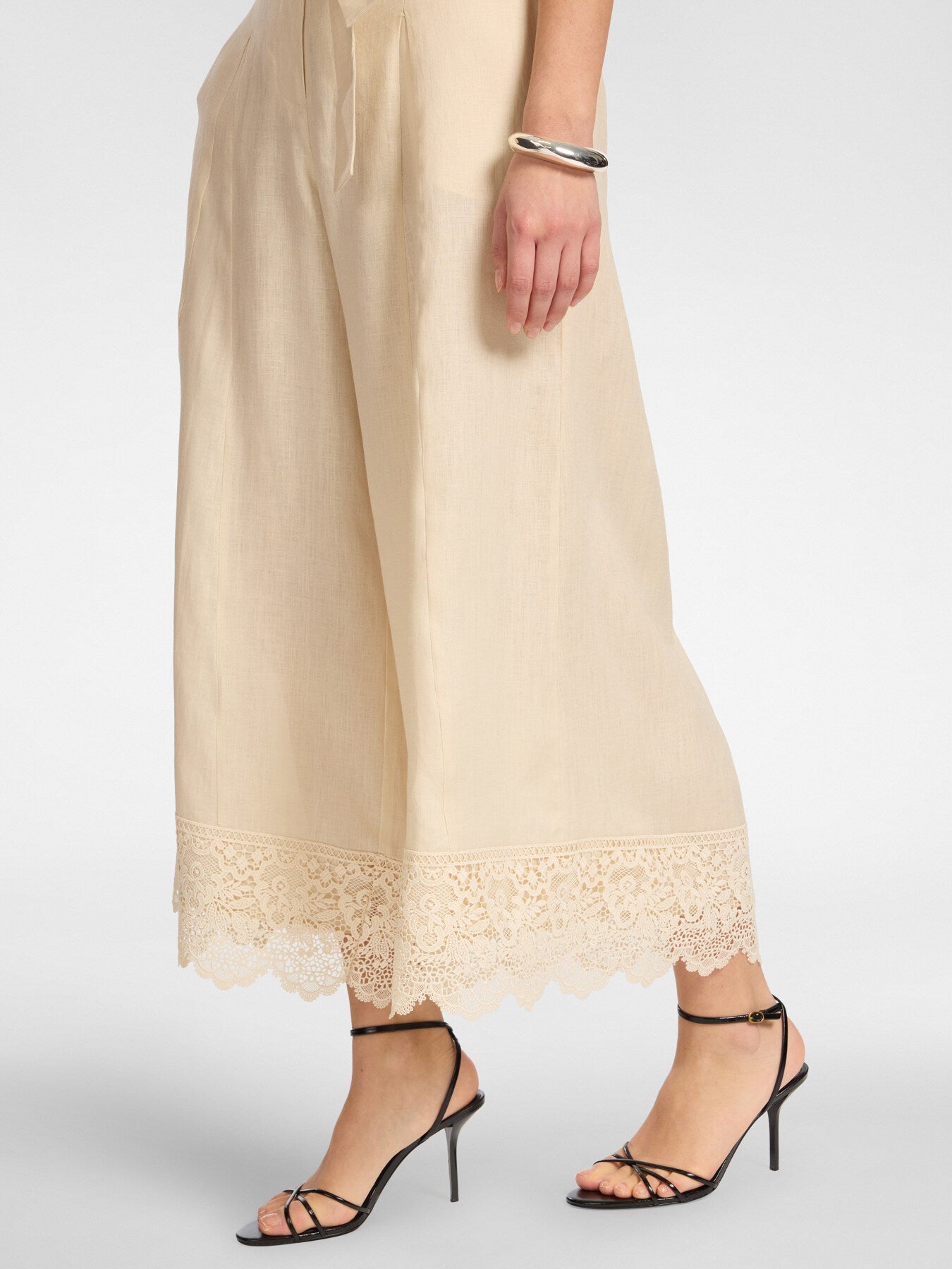 'Botticello' Wide Trousers in Sand