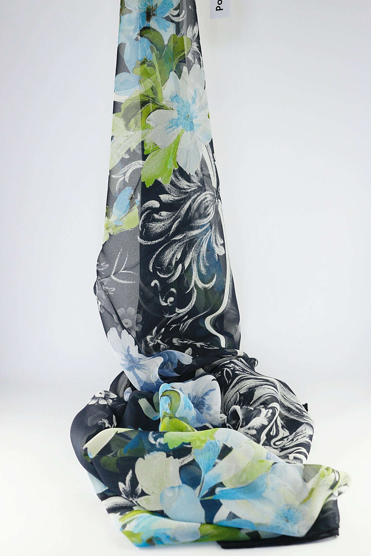 'Flower Fountain' in Dark