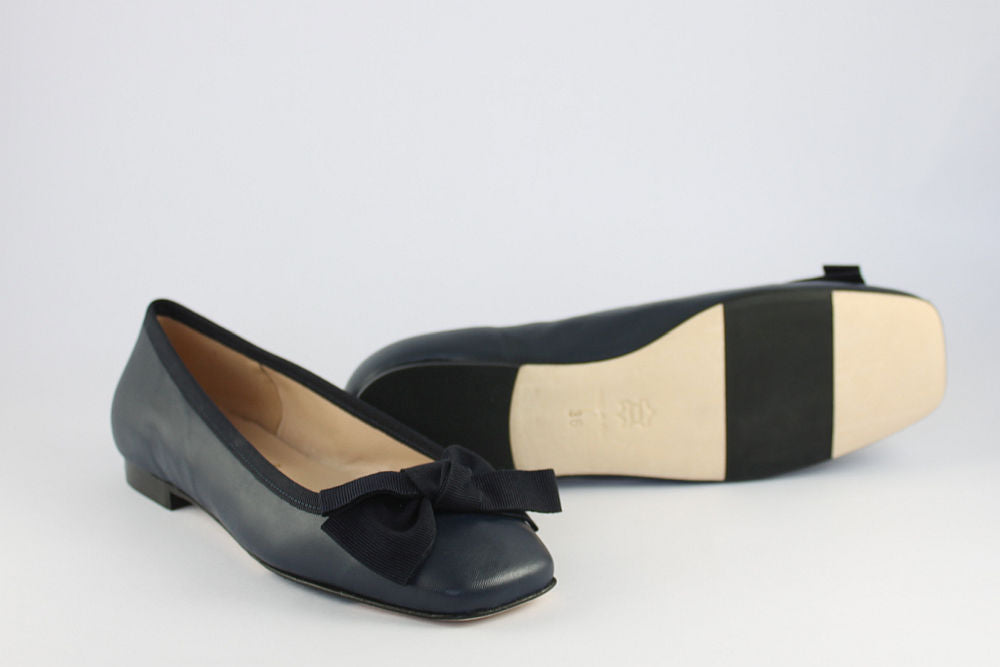 'Puglia' Navy Ballet Pump