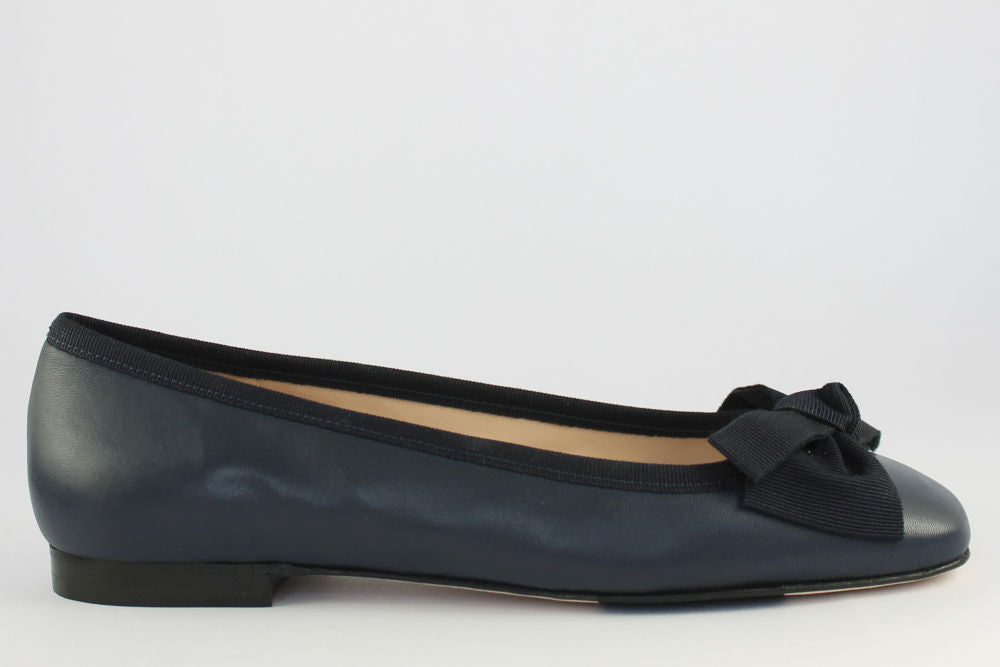 'Puglia' Navy Ballet Pump