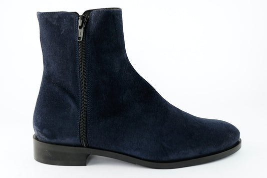 'Tuscany' in Navy Suede