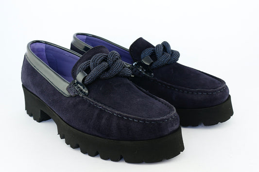 'Frederica' in Navy