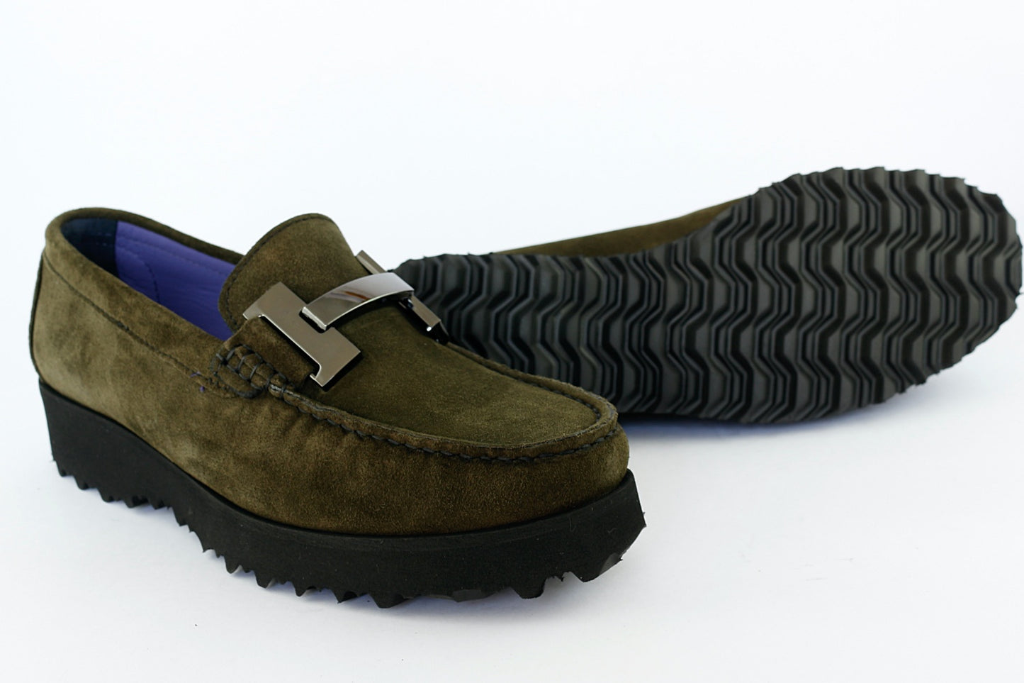 'Hannah' in Olive