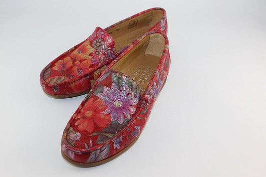 Flores Rosso Leather Loafer