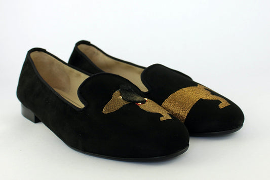 'Daphne' in Black