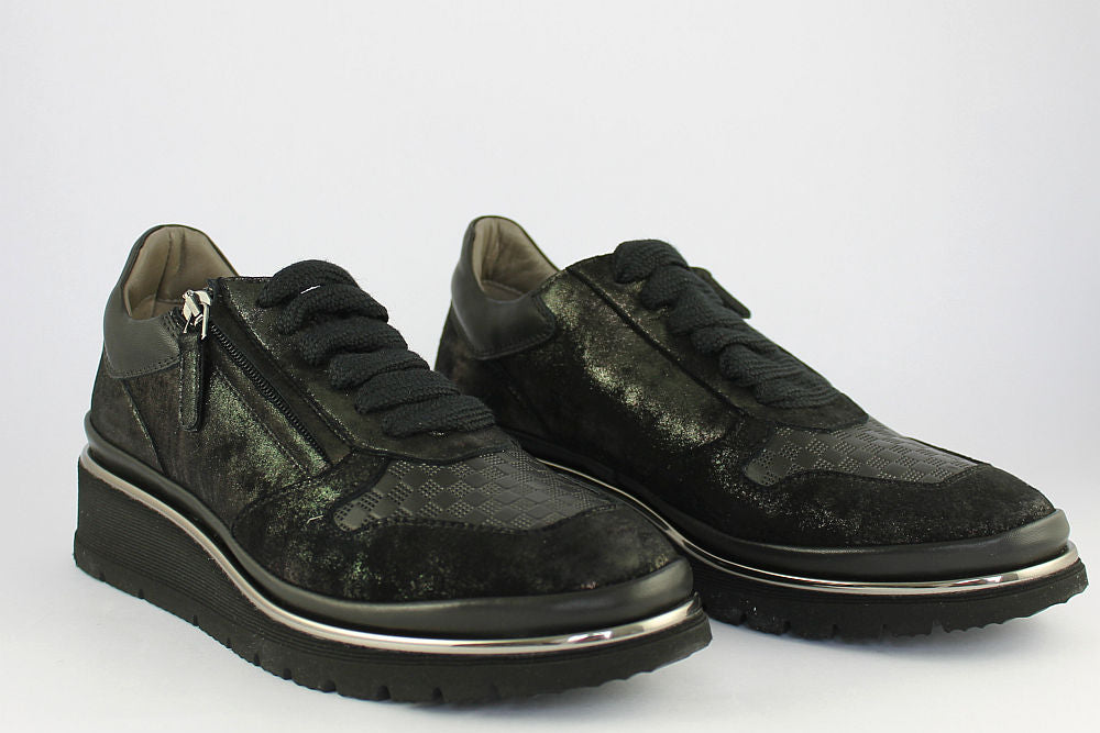 'Anna' Shimmer Black Matt Leather Trainer With Zip