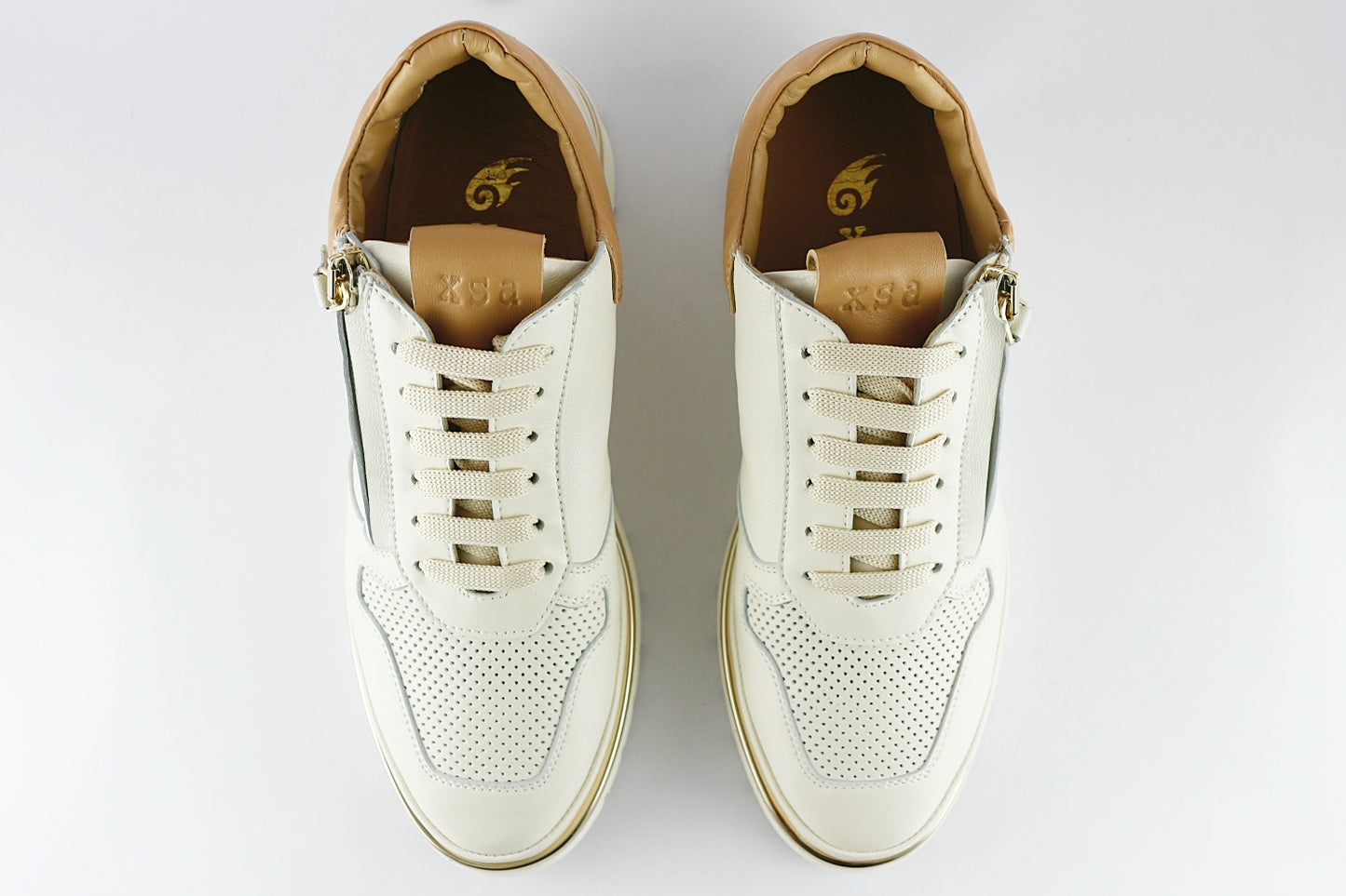 'Marina' in Cream & Tan with Zip