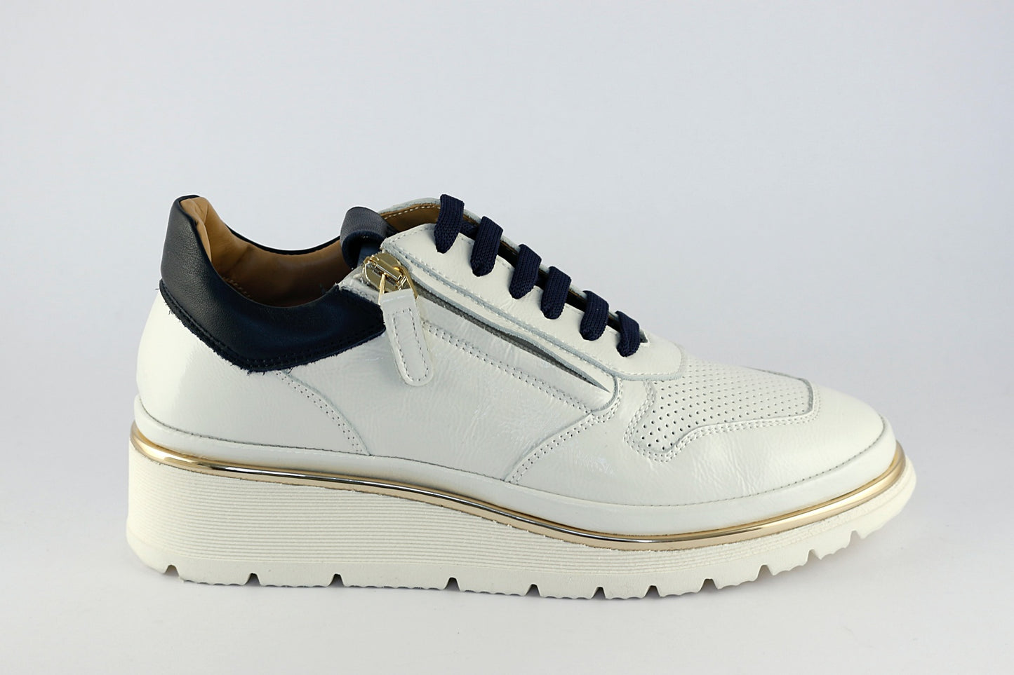 Marina in White & Navy