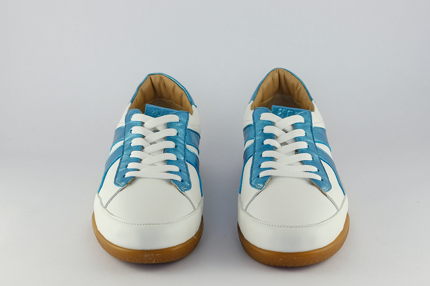 'Simona' in Azure Blue