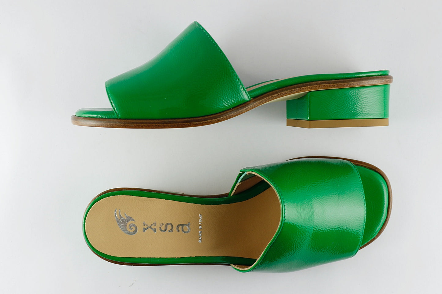 'Zita' in Green