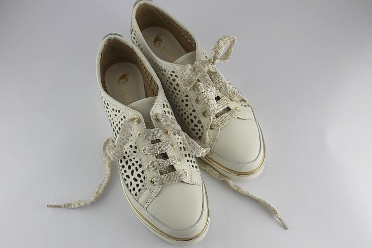 Cream Leather Trainers with Hole Pattern