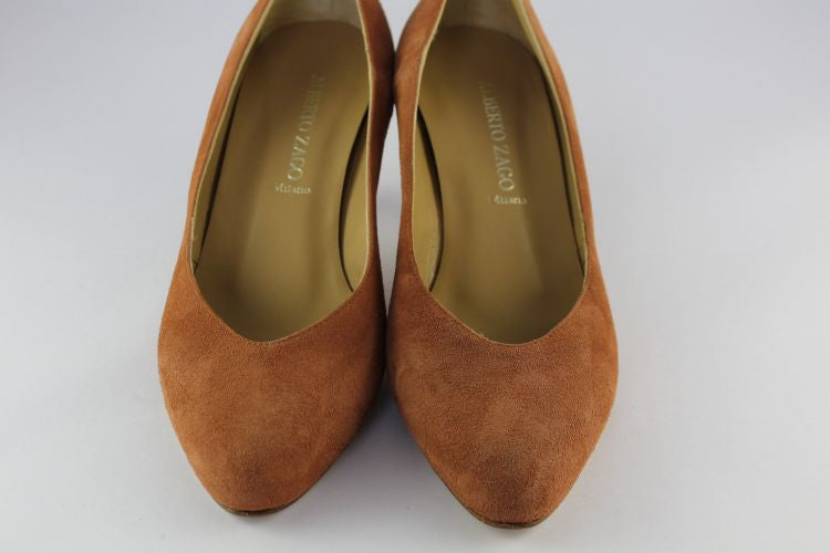 Tan suede sale court shoes