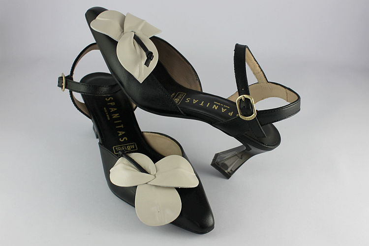 Black kitten heels with 2024 bow