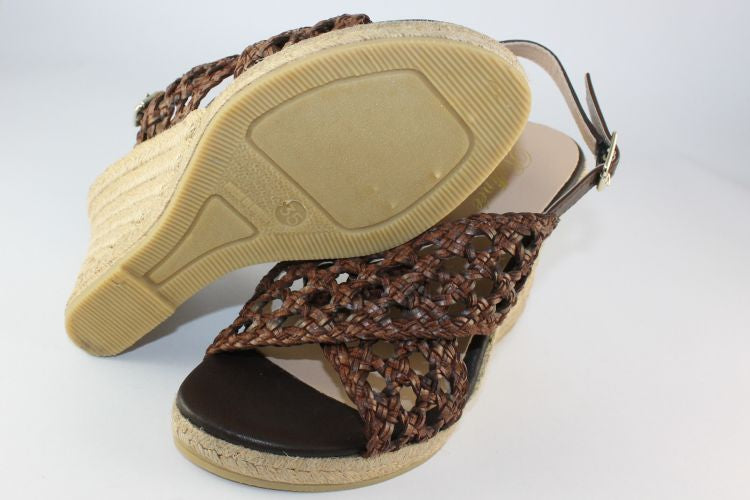 Basket hot sale woven sandals