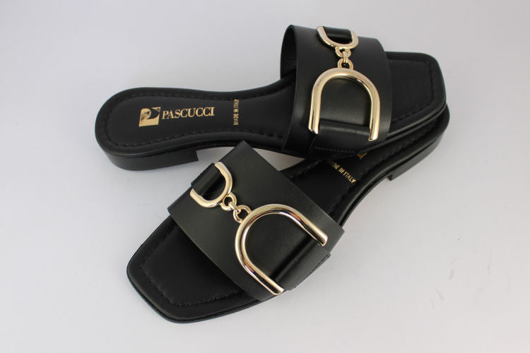 Black Leather Mule With Snaffle