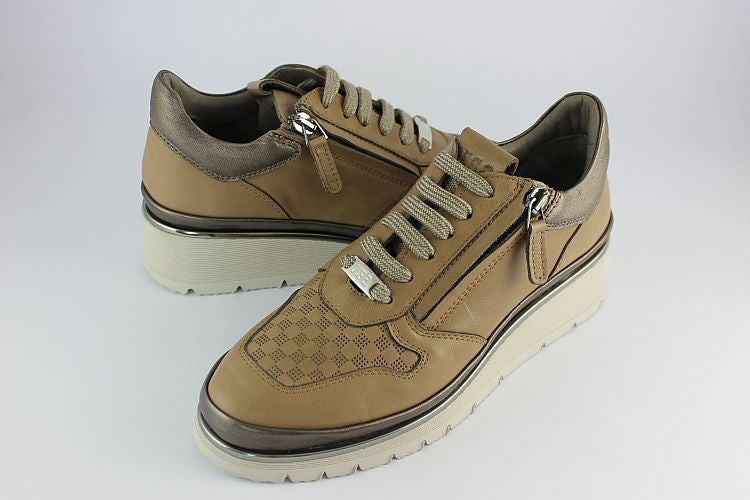 Caramel Leather Trainer With Zip